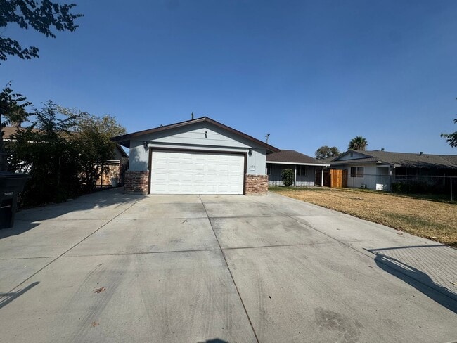 property at 2173 Amanda Way