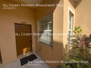 3429 Parkridge Cir in Sarasota, FL - Building Photo - Building Photo