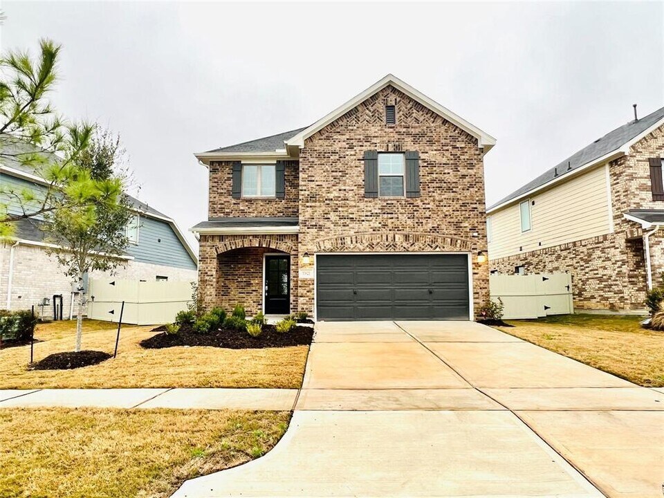 10621 Whitejacket in Conroe, TX - Building Photo