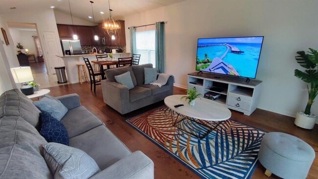 468 Andalusia Loop in Davenport, FL - Foto de edificio - Building Photo