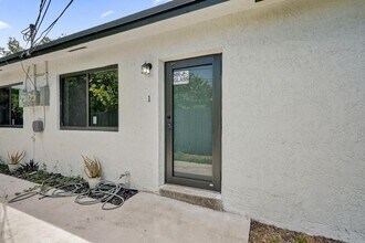 1810 NW 9th St, Unit 1 in Fort Lauderdale, FL - Building Photo - Building Photo