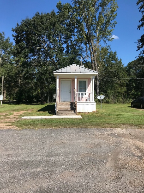property at 10200 MS-613