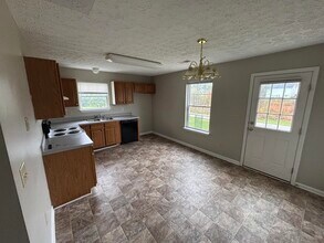 2716 Hayden Park Ln in Lexington, KY - Building Photo - Building Photo