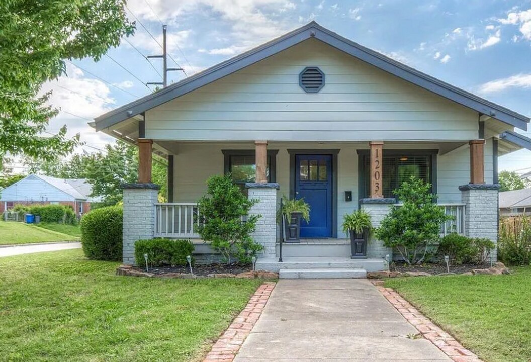 1203 S Florence Pl in Tulsa, OK - Building Photo