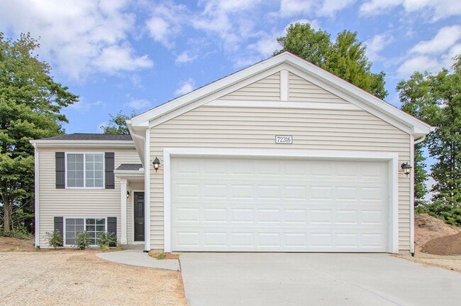property at 72316 Beacon Ct