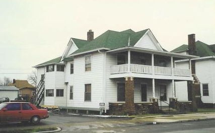 399 N Main St in Franklin, IN - Foto de edificio - Building Photo