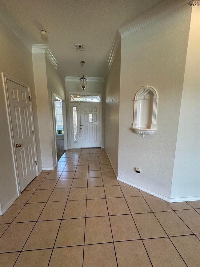 3028 Whitehall Ln in Wichita Falls, TX - Building Photo - Building Photo