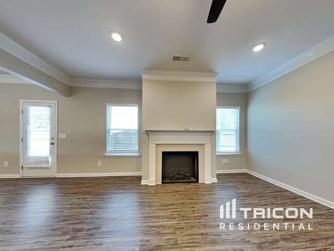 437 Autrey Dr in Douglasville, GA - Building Photo - Building Photo