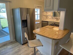 4580 Cochise Way in San Diego, CA - Building Photo - Building Photo