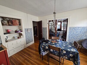 17 Elmira St in Boston, MA - Foto de edificio - Building Photo