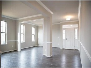 17905 Woods View Dr in Dumfries, VA - Building Photo - Building Photo