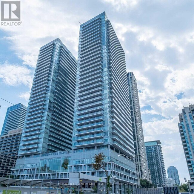 99-3299 Broadway Ave