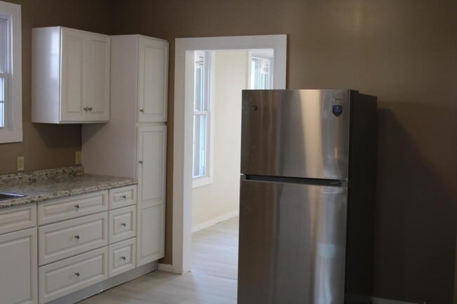 property at 21 Phillips St