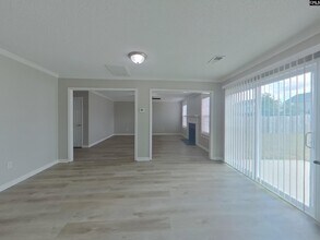 235 Drooping Leaf Ln in Lexington, SC - Building Photo - Building Photo