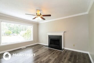 2513 White Fence Way in High Point, NC - Building Photo - Building Photo