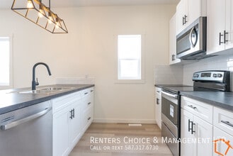 5121-51254 54 Ave in Taber, AB - Building Photo - Building Photo