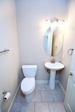 1800 Richcreek Rd in Austin, TX - Building Photo - Building Photo