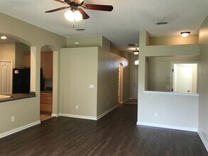 2752 Wood Stork Trl in Orange Park, FL - Foto de edificio - Building Photo