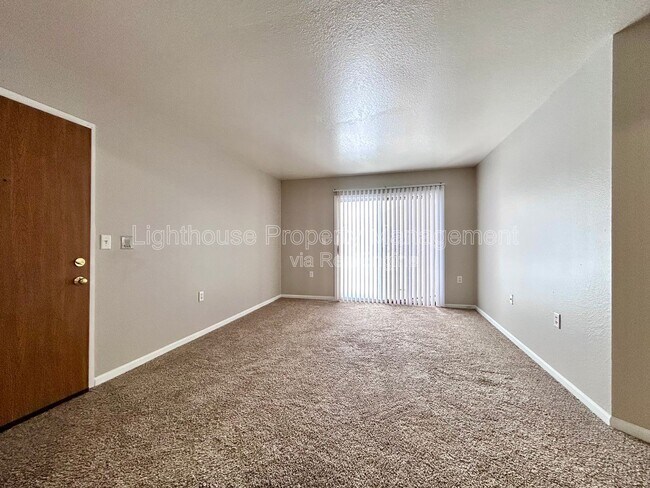 589 W Randall St in Coopersville, MI - Building Photo - Building Photo