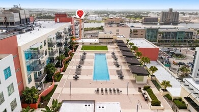 1208 E Kennedy Blvd in Tampa, FL - Building Photo - Building Photo