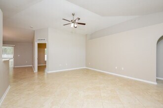 16945 Corner Bay Ct in Orlando, FL - Building Photo - Building Photo