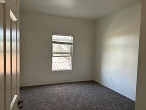 Desert Senior Living in Palmdale, CA - Building Photo - Building Photo