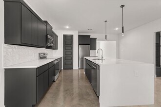 3009 Alpha Wolf Ct in College Station, TX - Building Photo - Building Photo