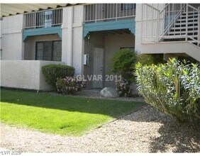 5138 S Jones Blvd in Las Vegas, NV - Building Photo - Building Photo