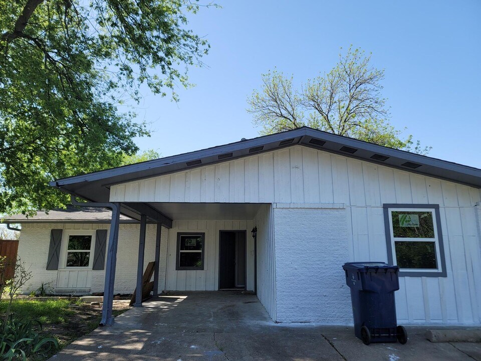 3610 Russwin Dr in Garland, TX - Building Photo