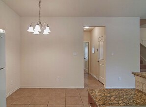 Available for July pre-lease!! Fantastic 3 in College Station, TX - Building Photo - Building Photo