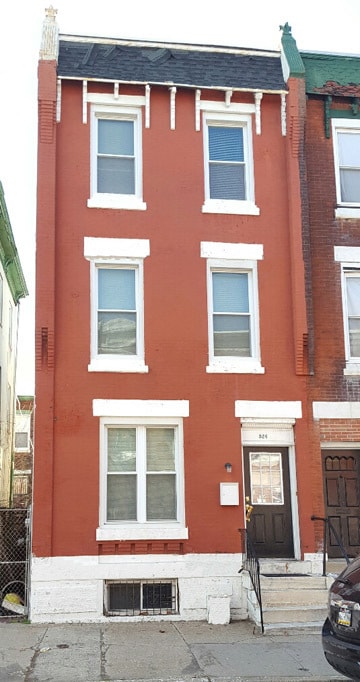 property at 524 N 33rd St