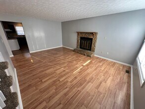 4492 Dothan Dr in Lexington, KY - Building Photo - Building Photo