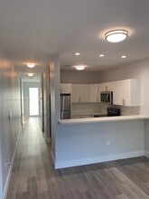 805 E 28th St in Hialeah, FL - Building Photo - Building Photo