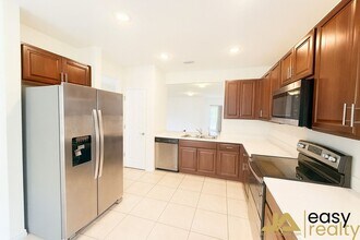 2220 NE 5th Ave in Cape Coral, FL - Building Photo - Building Photo