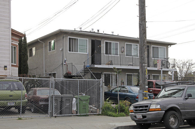 2901-2907 Nicol Ave in Oakland, CA - Building Photo - Building Photo