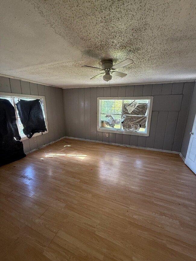 3991 N Foster Dr in Baton Rouge, LA - Building Photo - Building Photo