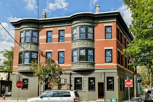 property at 55 Plymouth St