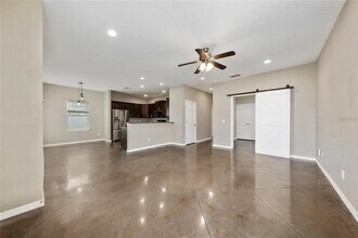 2893 Whispering Trails Dr in Winter Haven, FL - Building Photo - Building Photo