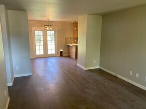 2 Bed 1 Bath Home in NE Fort Collins! in Fort Collins, CO - Building Photo - Building Photo