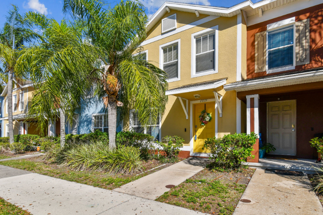 7719 N Branch Ave in Tampa, FL - Building Photo - Building Photo