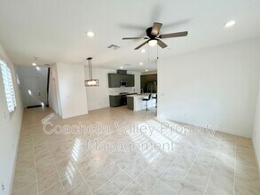 76279 Cambridge Dr in Palm Desert, CA - Building Photo - Building Photo