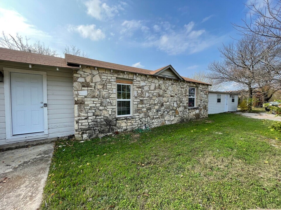 503 Hill St in Copperas Cove, TX - Building Photo