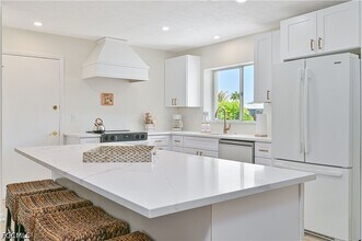 4520 SE 9th Ave in Cape Coral, FL - Building Photo - Building Photo