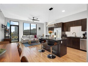 1240 S 2nd St in Minneapolis, MN - Building Photo - Building Photo