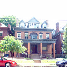 361 S Fairmount St in Pittsburgh, PA - Building Photo - Building Photo