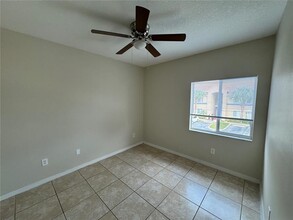 13216 Villa Vista Dr in Orlando, FL - Building Photo - Building Photo