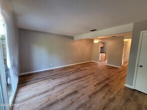 1202 Drake Ave in Panama City, FL - Building Photo - Building Photo