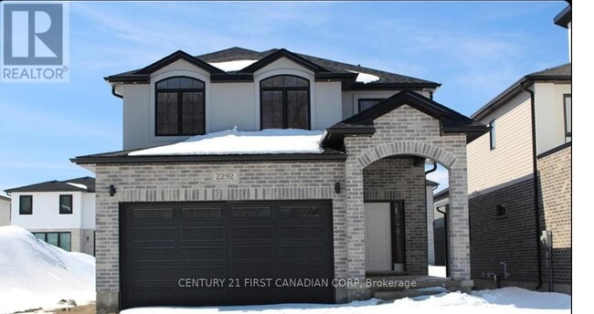 property at 2292 Saddlerock Ave