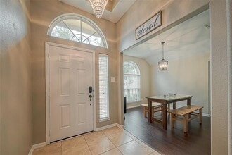7619 Sarsaparilla Ln in Baytown, TX - Building Photo - Building Photo