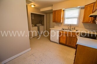 312 W 28th Ave in Bellevue, NE - Building Photo - Building Photo
